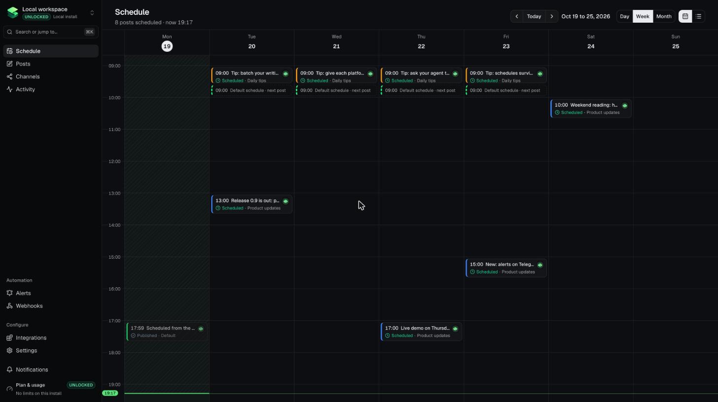 The staqly calendar: scheduled posts by day and hour with their channels, next to the upcoming schedule runs